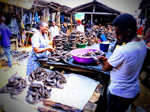Oron Beach Market, 221 Oron - Ikot Abasi Rd, Oron, Nigeria, Market, state Akwa Ibom