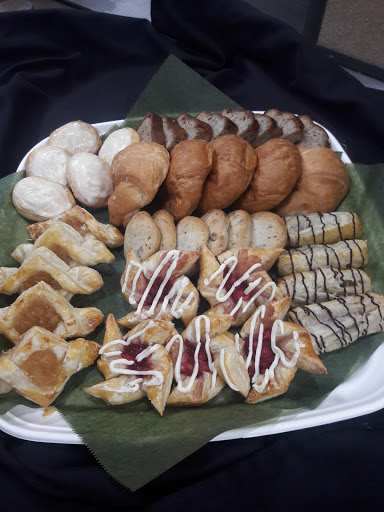 Caterer «Twelve Baskets Catering», reviews and photos, 11251 120th Ave NE #110, Kirkland, WA 98033, USA