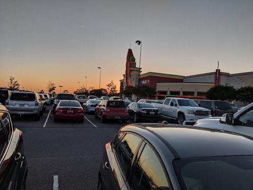 Movie Theater «Cobb Theatres Hollywood 16 & IMAX», reviews and photos, 4250 Old Greensboro Rd, Tuscaloosa, AL 35405, USA