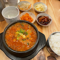 Kimchi du Restaurant coréen HANGARI 항아리 à Paris - n°2