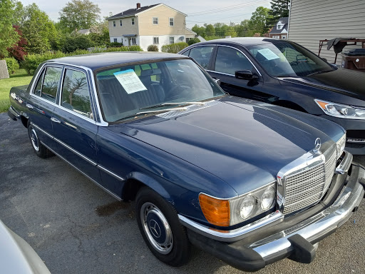 Used Car Dealer «luxury imports auto sales», reviews and photos, 7456 Burlington Pike, Florence, KY 41042, USA