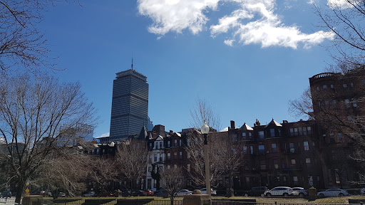 Clothing Store «Patagonia Boston», reviews and photos, 346 Newbury St, Boston, MA 02115, USA