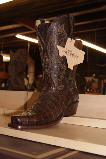 Boot Store «Boot Outlet», reviews and photos, 3509 Bienville Blvd, Ocean Springs, MS 39564, USA