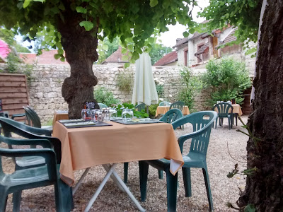 Auberge du Petit Val à Vernon