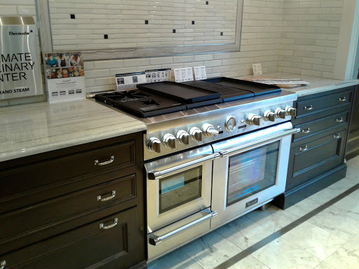 Electronics Store «Abt», reviews and photos, 1200 N Milwaukee Ave, Glenview, IL 60025, USA