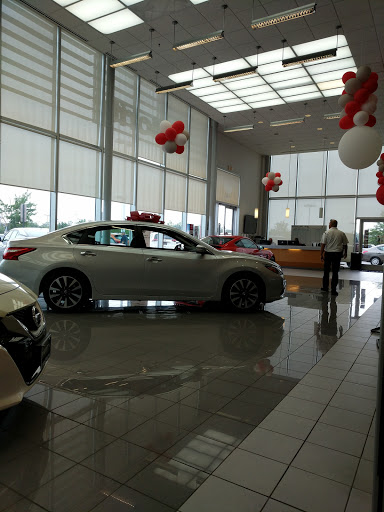 Nissan Dealer «Priority Nissan Chantilly», reviews and photos, 14840 Stonecroft Centre Ct, Chantilly, VA 20151, USA