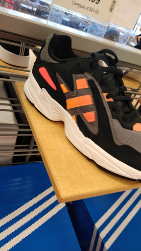 Department Store «Marshalls and HomeGoods», reviews and photos, 5245 Monroe St, Toledo, OH 43623, USA