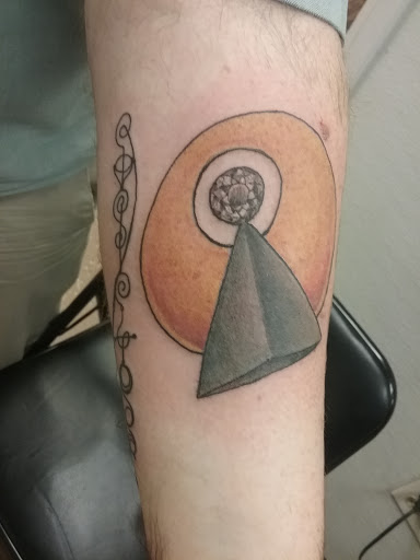 Tattoo Shop «Folk City Tattoo», reviews and photos, 3235 Bridge Rd, Suffolk, VA 23435, USA