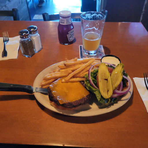 American Restaurant «The Wild Hare Saloon & Cafe», reviews and photos, 1656 Beavercreek Rd, Oregon City, OR 97045, USA