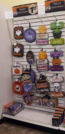 Dollar Store «Dollar Tree», reviews and photos, 2241 Citrus Blvd #107, Leesburg, FL 34748, USA