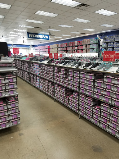 Shoe Store «SKECHERS Factory Outlet», reviews and photos, 1304 S Harbor Blvd, Fullerton, CA 92832, USA