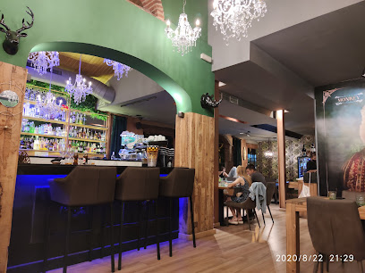 Blue Monkey - C. de Barcelona, 36, 43840 Salou, Tarragona, Spain