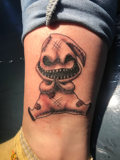 Tattoo Shop «BioGraphix Tattoo Studio», reviews and photos, 147 W Manlius St, East Syracuse, NY 13057, USA