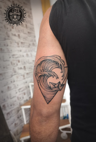 Nass Atanasov - Tattoo Artist - Студио за татуировки