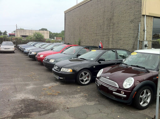 Used Car Dealer «Autobahn Used Cars Stamford», reviews and photos, 58 Magee Ave, Stamford, CT 06902, USA