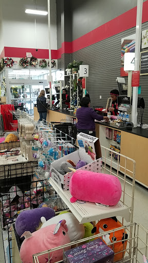 Craft Store «Michaels», reviews and photos, 6717 Spring Mall Dr, Springfield, VA 22150, USA