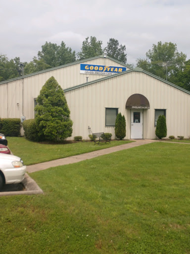 Auto Repair Shop «Grassland Car Care Center», reviews and photos, 1105 Battlewood St, Franklin, TN 37069, USA