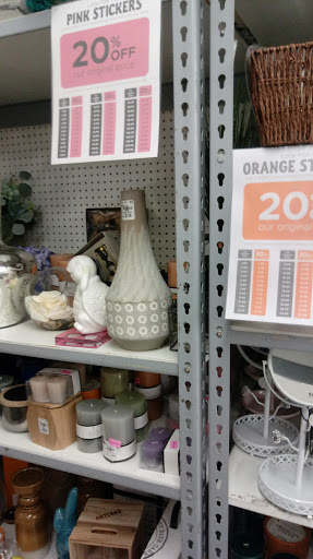 Home Goods Store «Tuesday Morning», reviews and photos, 2550 Fair Oaks Blvd, Sacramento, CA 95825, USA