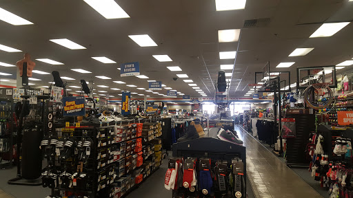 Sporting Goods Store «Big 5 Sporting Goods», reviews and photos, 9120 Reseda Blvd, Northridge, CA 91324, USA