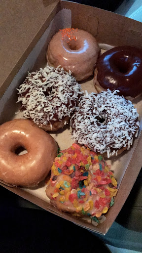 Donut Shop «Kosiner Brothers Dohnut Shop», reviews and photos, 10 Main St #106, New Paltz, NY 12561, USA