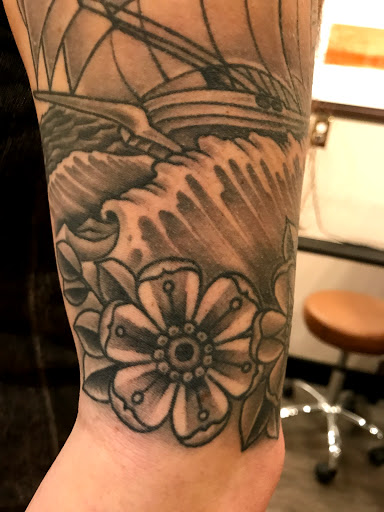 Tattoo Shop «Seventh Veil Tattoo», reviews and photos, 762 Broadway, Tacoma, WA 98402, USA