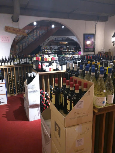 Liquor Store «Beaver Liquors», reviews and photos, 110 E Beaver Creek Blvd, Avon, CO 81620, USA