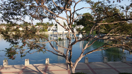 Park «Mike Ward Community Park Woodbridge», reviews and photos, 20 Lake Rd, Irvine, CA 92604, USA