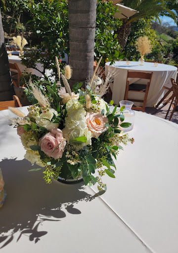 Florist «Baldwin Park Flowers & Gifts», reviews and photos, 14358 Ramona Blvd, Baldwin Park, CA 91706, USA