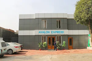 Hotel Avalon Xpress image