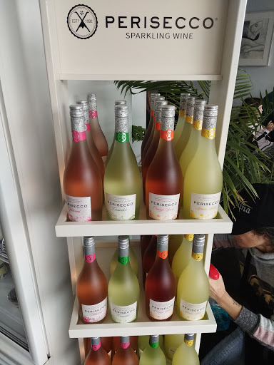 Gourmet Grocery Store «Cipollina Gourmet Italian Market», reviews and photos, 116-09 Queens Blvd, Forest Hills, NY 11375, USA