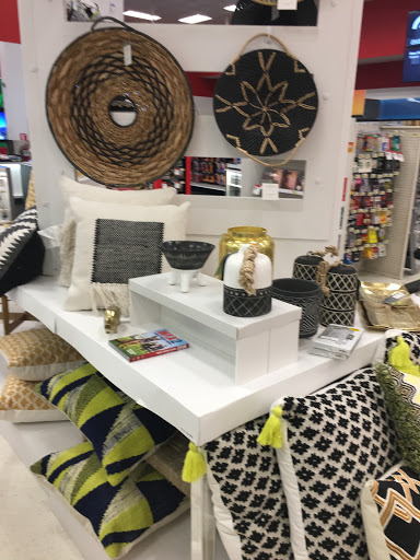 Department Store «Target», reviews and photos, 255 Pond Path, South Setauket, NY 11720, USA