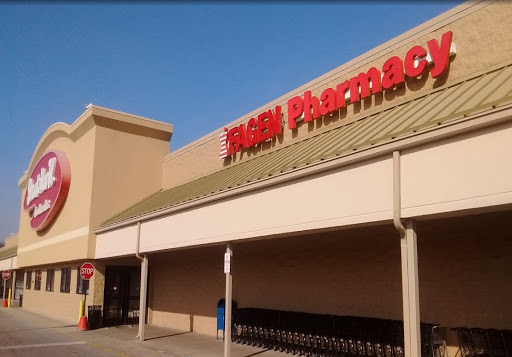 Grocery Store «Strack & Van Til Food Market And Cafe And Deli», reviews and photos, 7760 E 37th Ave, Hobart, IN 46342, USA