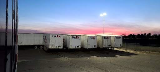 Mailing Service «FedEx Freight», reviews and photos, 1379 N Miller St, Anaheim, CA 92806, USA