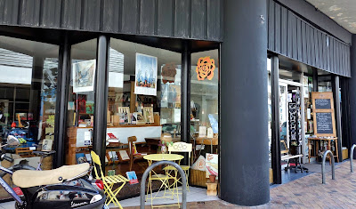 Caractères Librairie Café Social Club à Mont-de-Marsan