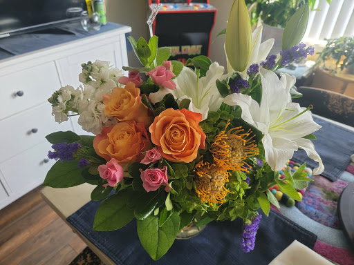 Florist «Countryside Floral & Garden», reviews and photos, 1420 NW Gilman Blvd #1, Issaquah, WA 98027, USA