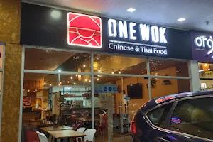 Restaurante One Wok Chinese & Thai Food image