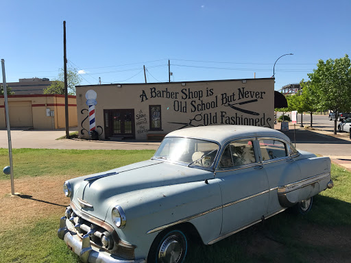 Barber Shop «LEGENDZ CLASSIC BARBER SHOP», reviews and photos, 207 N Center St, Arlington, TX 76011, USA