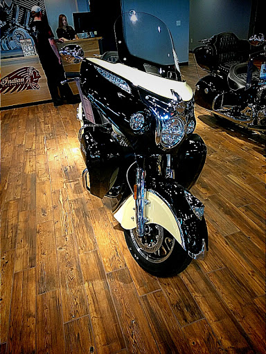 Motorcycle Dealer «Mall of Georgia Indian Motorcycle», reviews and photos, 2745 Mall of Georgia Blvd, Buford, GA 30519, USA