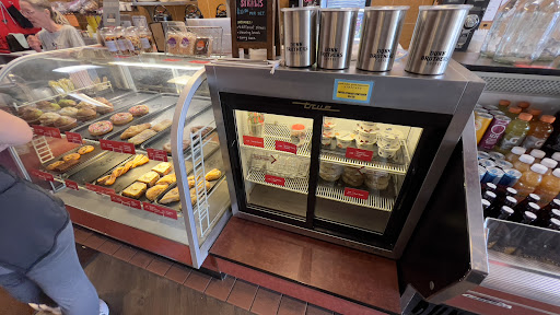 Coffee Shop «Dunn Brothers Coffee», reviews and photos, 4 Shady Oak Rd S, Hopkins, MN 55343, USA