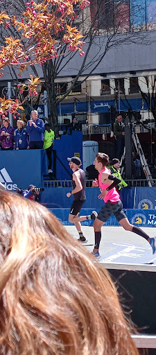 Sporting Goods Store «Marathon Sports», reviews and photos, 671 Boylston St, Boston, MA 02116, USA