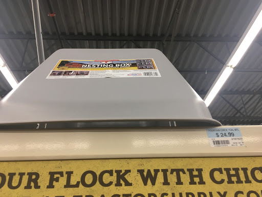 Home Improvement Store «Tractor Supply Co.», reviews and photos, 134 Bridge St, Pelham, NH 03076, USA