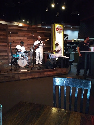 Southern Restaurant (US) «Buttons Restaurant Fort Worth», reviews and photos, 4701 West Fwy, Fort Worth, TX 76107, USA