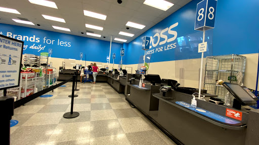 Clothing Store «Ross Dress for Less», reviews and photos, 3300 S Glenstone Ave, Springfield, MO 65804, USA