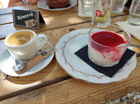 Plats et boissons du Restaurant servant le petit-déjeuner Café de la Roquette à Arles - n°2