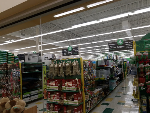 Pet Supply Store «Pet Supplies Plus», reviews and photos, 605 Grand Central Ave, Vienna, WV 26105, USA