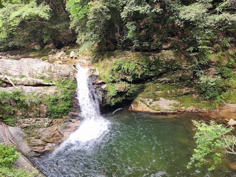 魚切の滝
