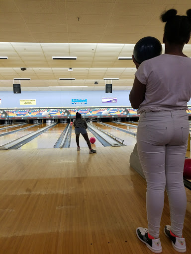 Bowling Alley «Thunderbird Lanes», reviews and photos, 1475 W Street Rd, Warminster, PA 18974, USA