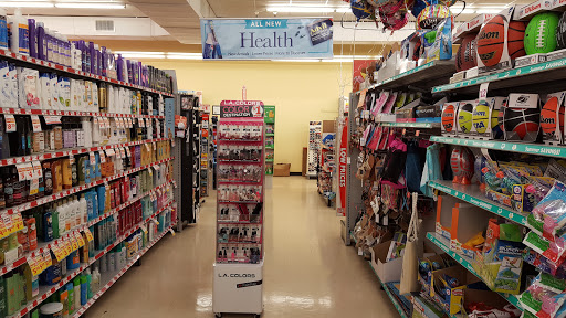 Dollar Store «Family Dollar», reviews and photos, 8740 MacKenzie Rd, Affton, MO 63123, USA