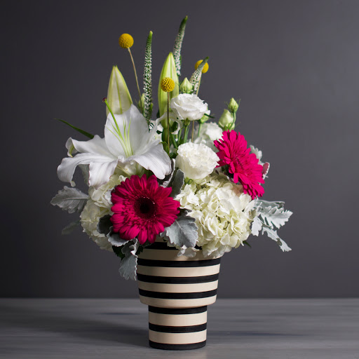 Gift Shop «The Fiddly Fig Florist», reviews and photos, 22 W 63rd St, Kansas City, MO 64113, USA