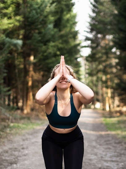 jess does yoga